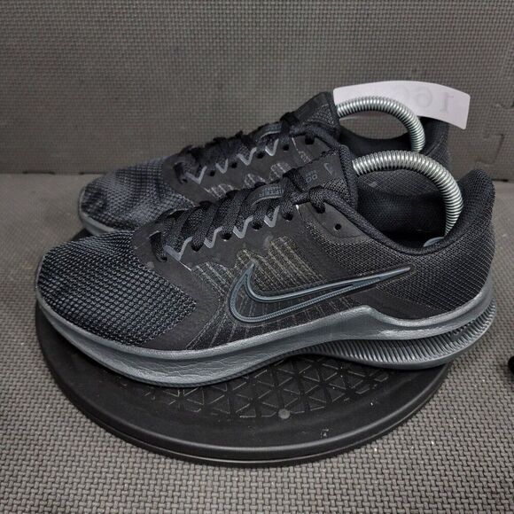 Nike Downshifter 11 Running Shoes Womens Sz 9.5 Black Gray Athletic Trianers - Picture 2 of 8